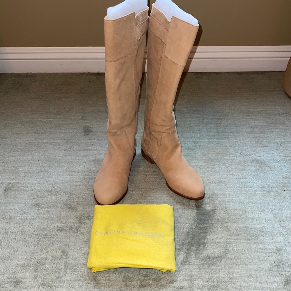 Cynthia Vincent Boots - Size 7